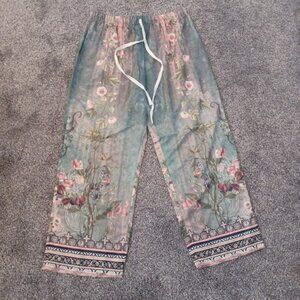 NEW Ladies pants - Size XL
